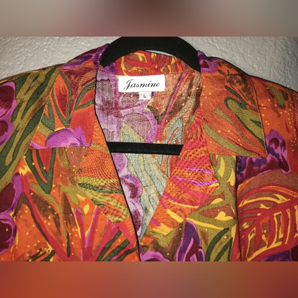 Short Set - Picture 3 of 9